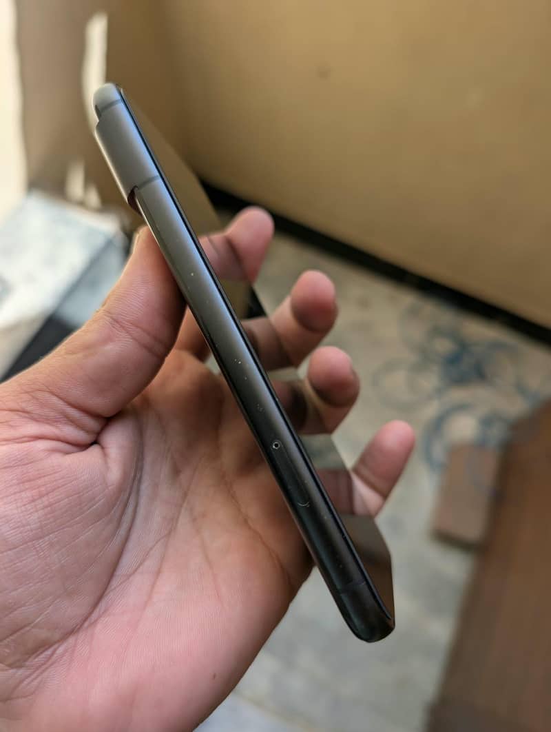 Google Pixel 8 3