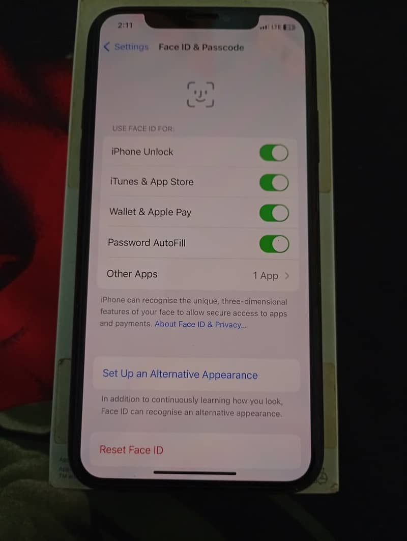 Apple iPhone X 16