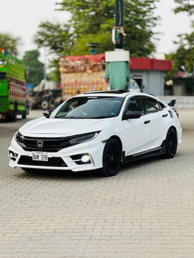 Honda Civic Oriel 2018