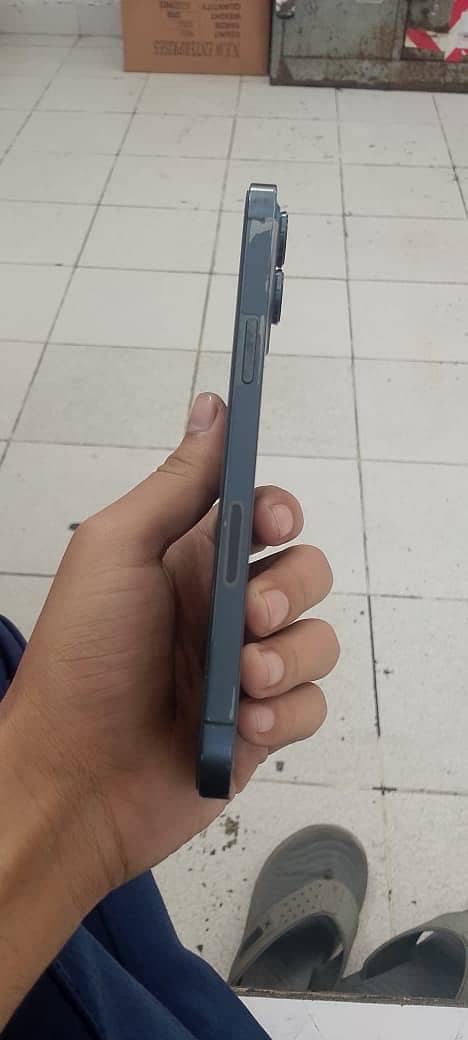 Apple iPhone 12 Pro Max 3