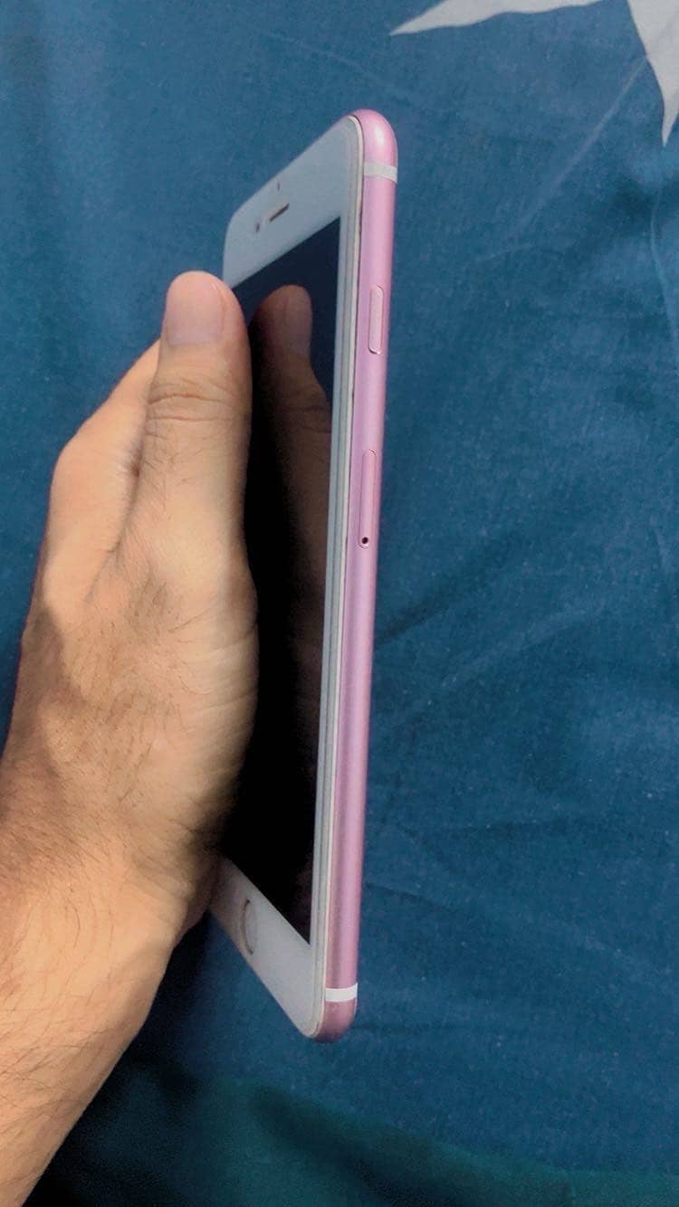 Apple iPhone 7 Plus 3