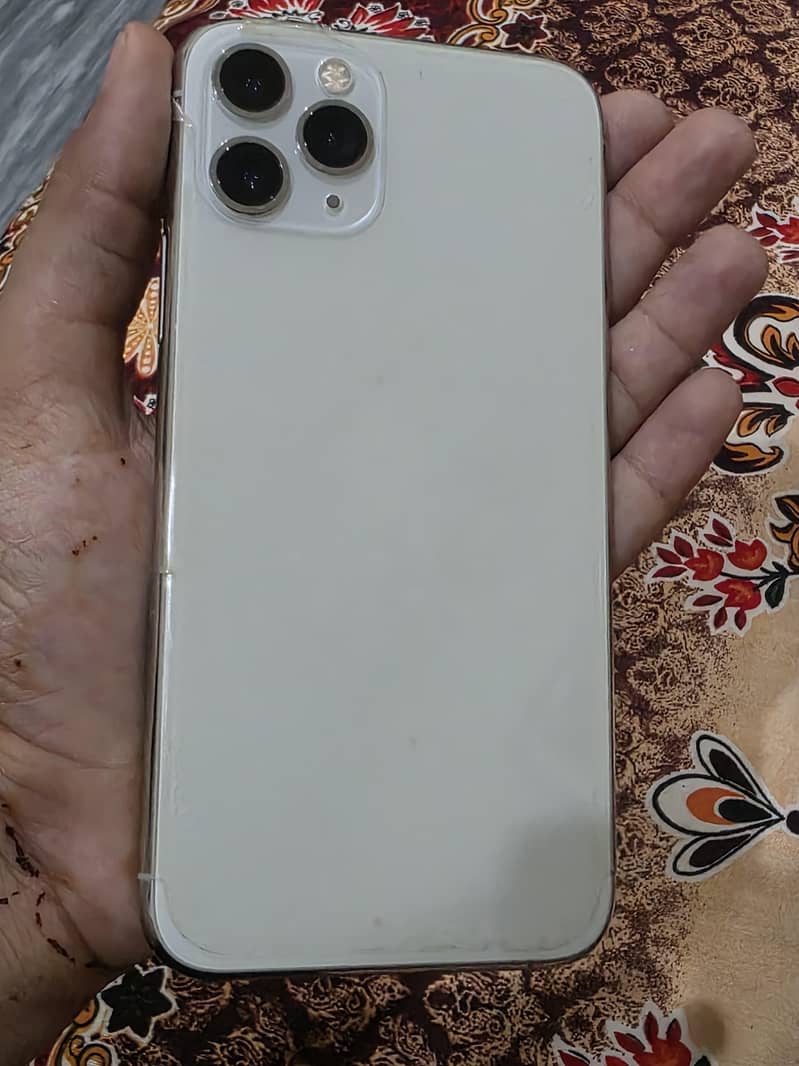 Apple iPhone 11 Pro 0