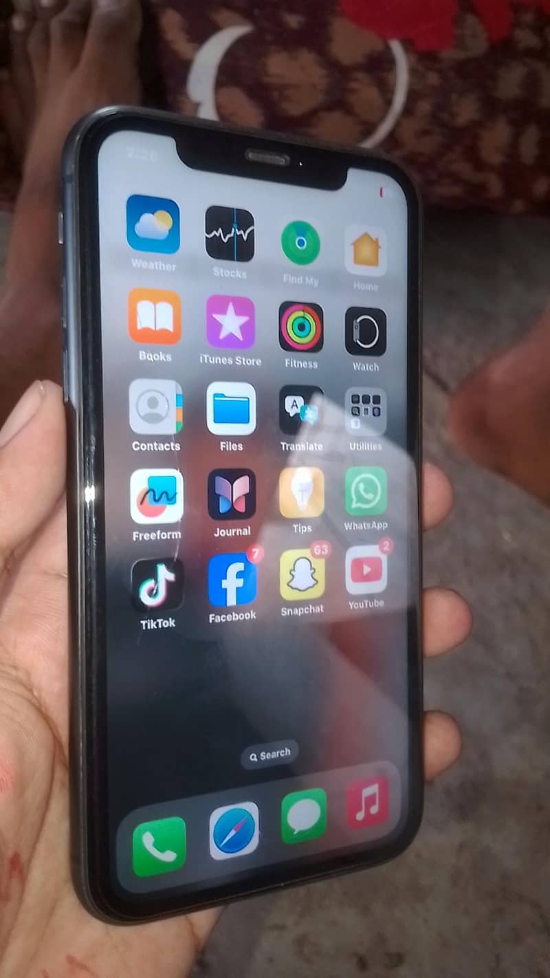 Apple iPhone 11 6