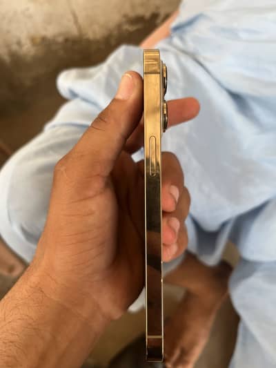 Apple iPhone 13 Pro