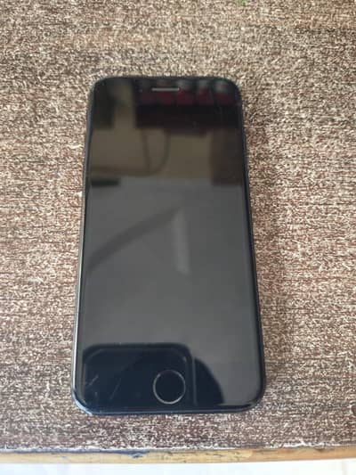 Apple iPhone SE