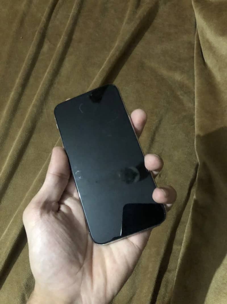 Apple iPhone X 3