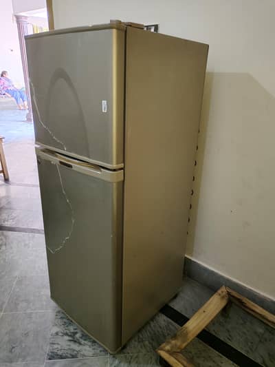 Dawlance fridge only 7 month used