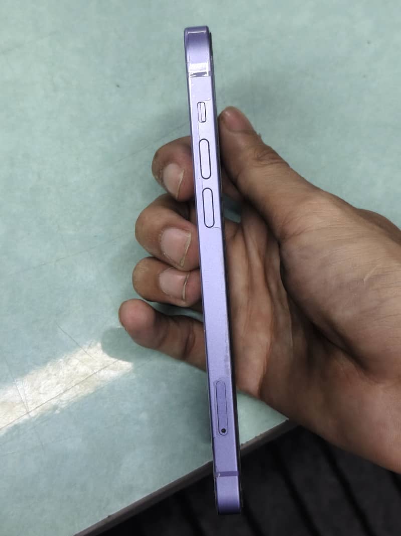 IPHONE 12 5
