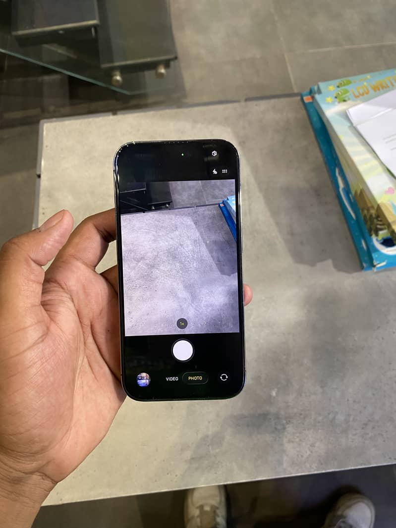 IPhone 14 Pro 2