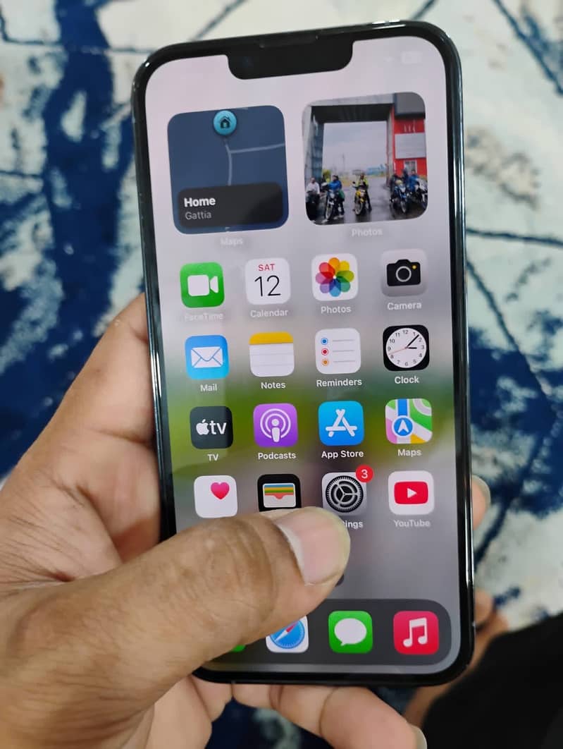 Apple iPhone 13 Pro 1