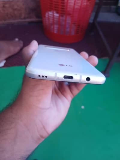 LG V60 ThinQ 5G