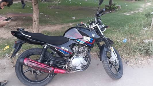 Yamaha ybr g