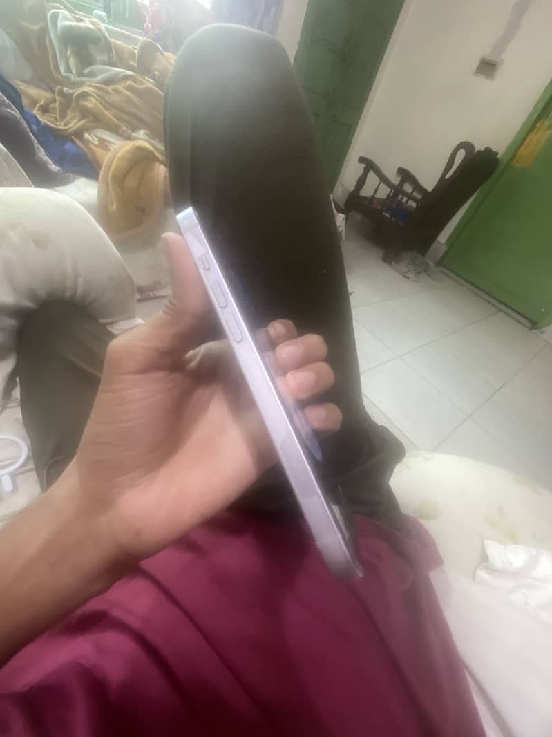 Iphone 14 2