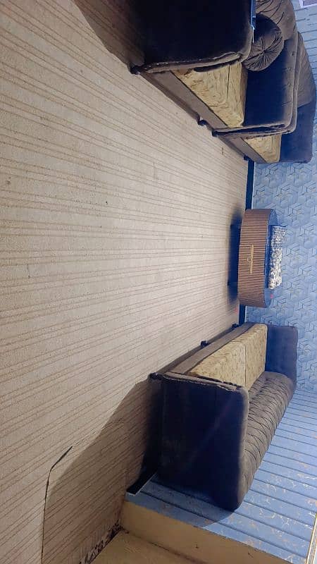 sofa set 8 with table 0