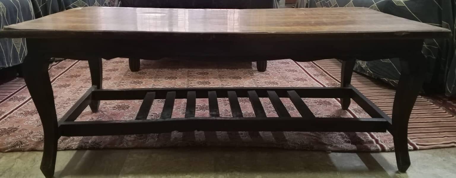 wooden table 0