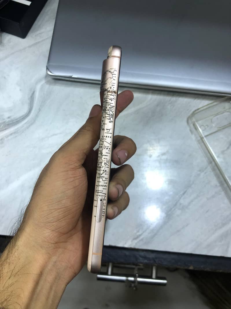 Google Pixel 8 1