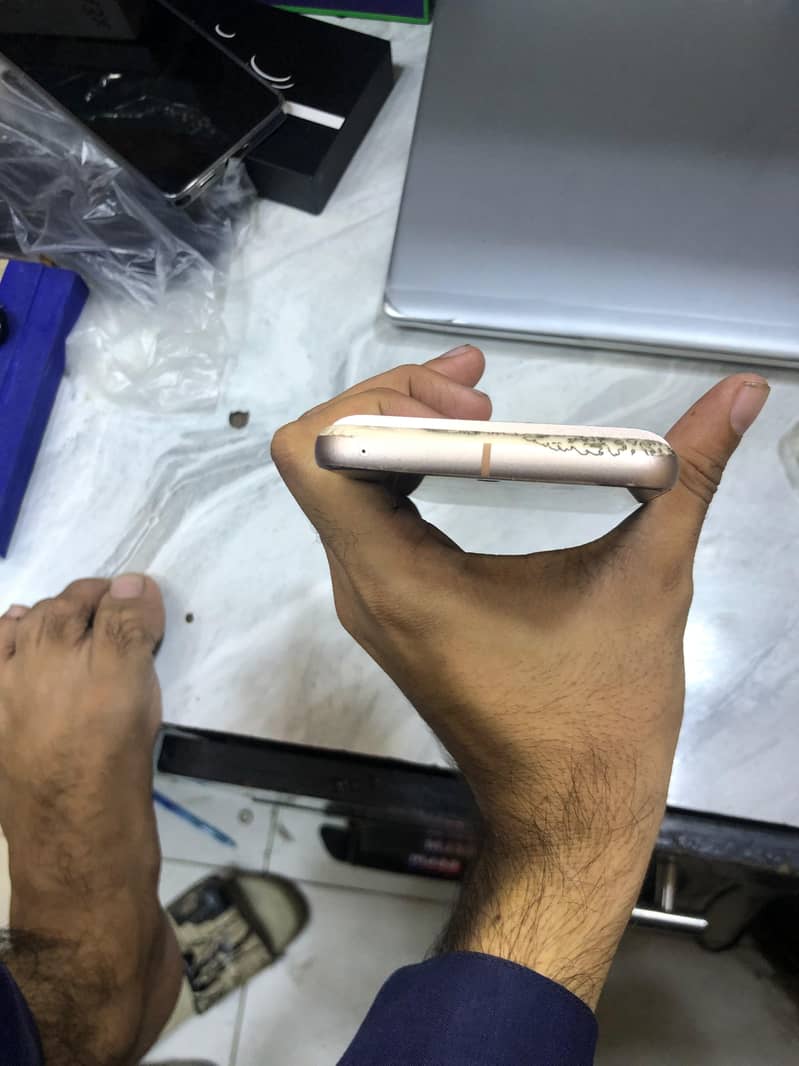 Google Pixel 8 3
