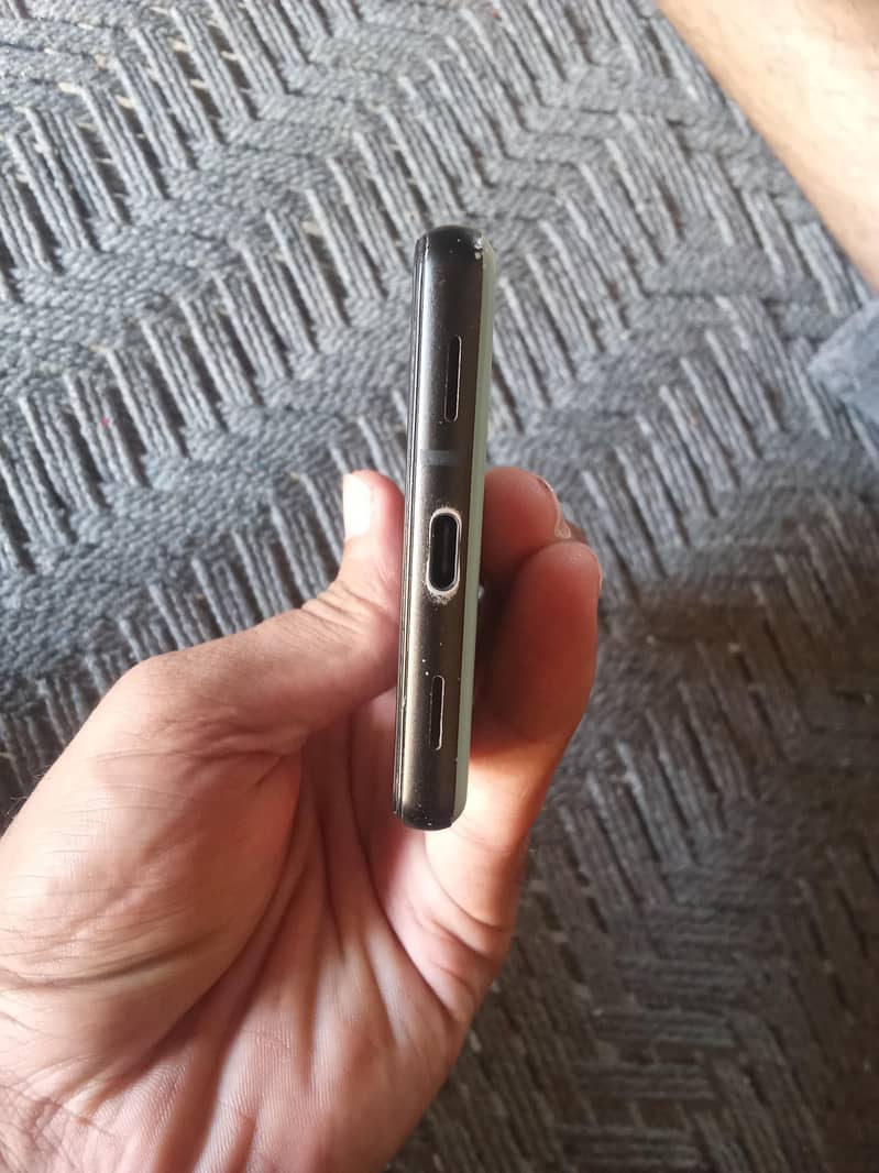 Google Pixel 6a 4