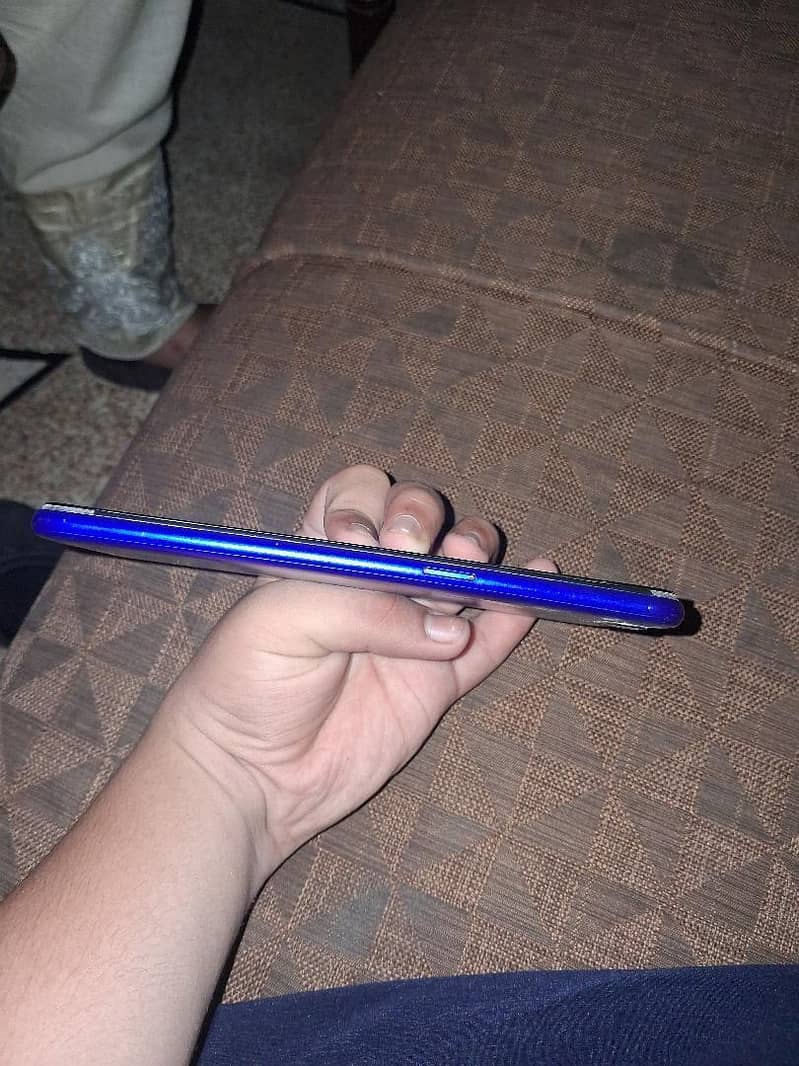 Realme C2 3