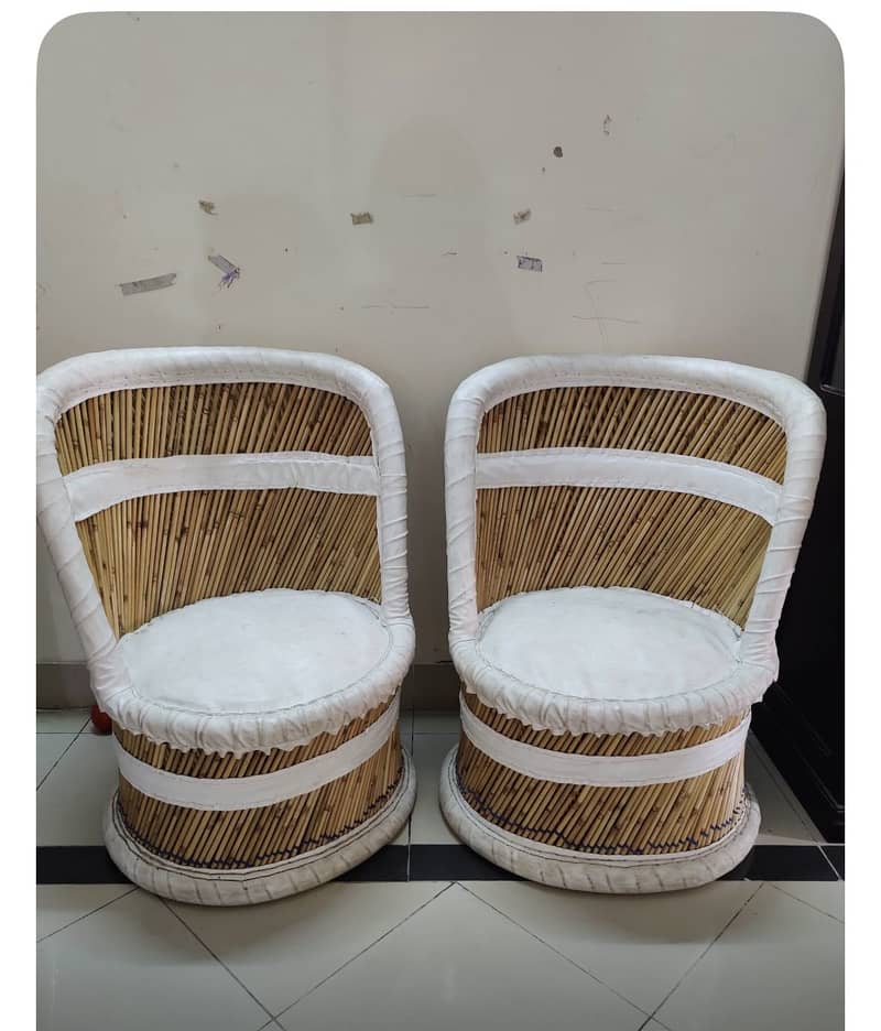 Chairs 0
