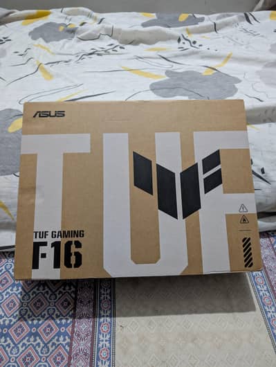 ASUS TUF F16 16" Gaming Laptop - I5 13450HX - RTX 5050 - 1TB - 16 RAM
