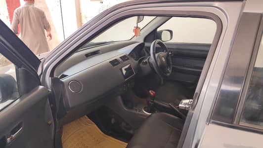 Suzuki Swift 2010