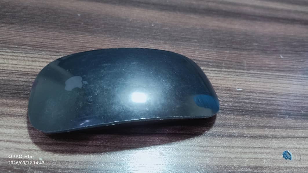 Apple Bluetooth Mouse 4
