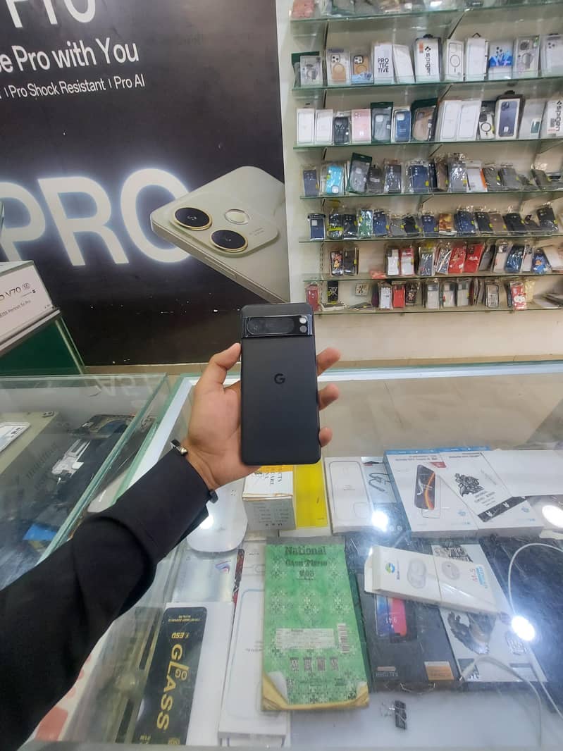 Google Pixel 8 Pro 9