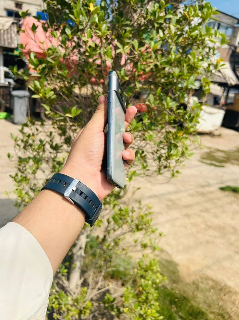 Google Pixel 8 1