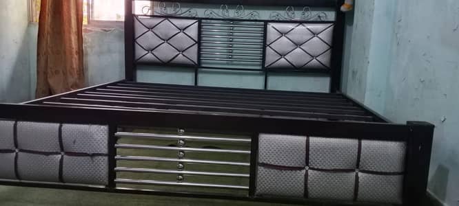 iron king bed
