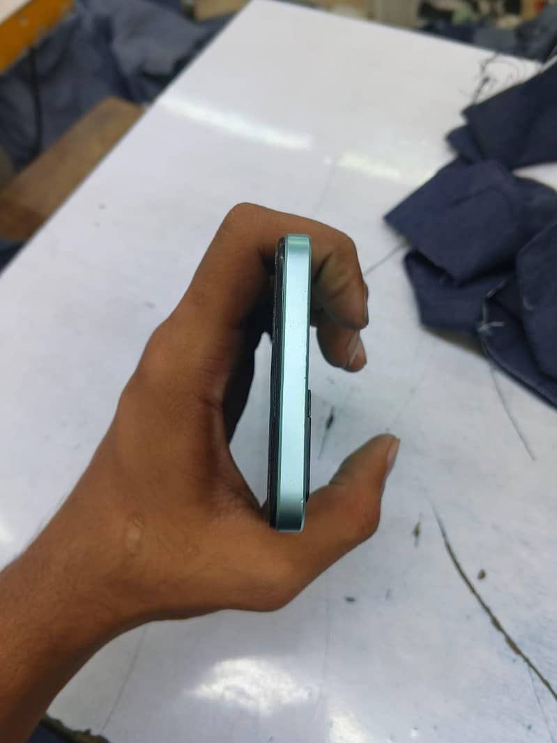 OPPO A57 2