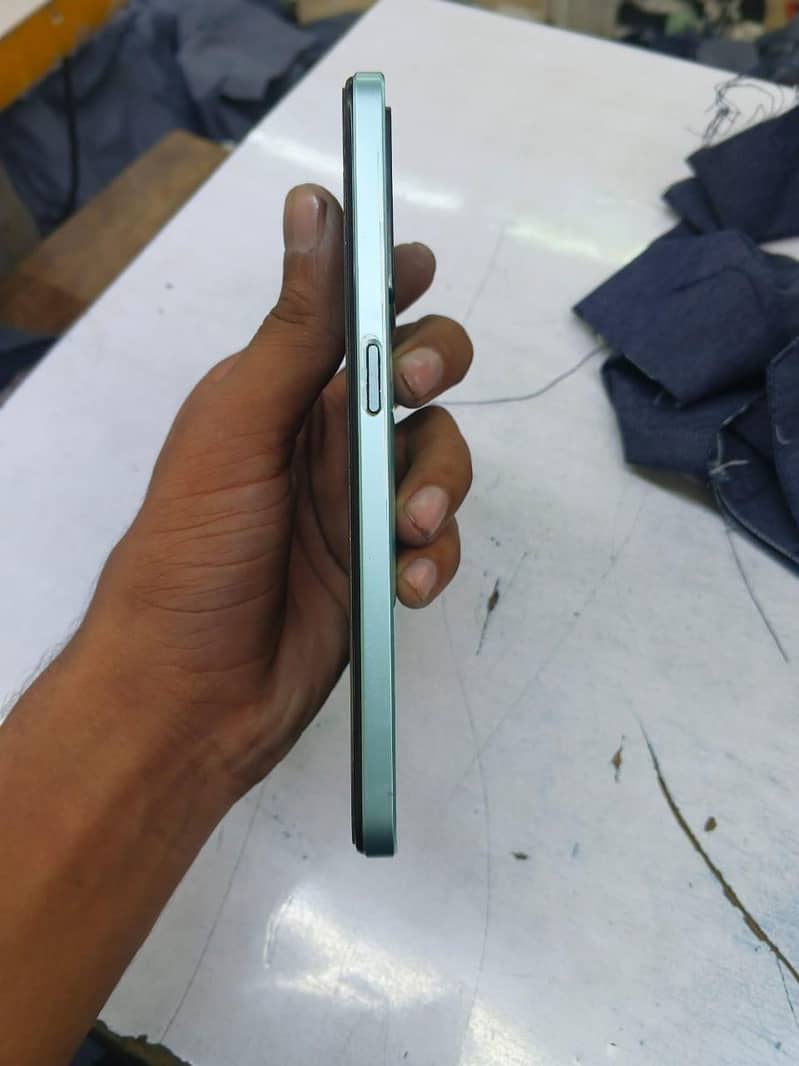 OPPO A57 3