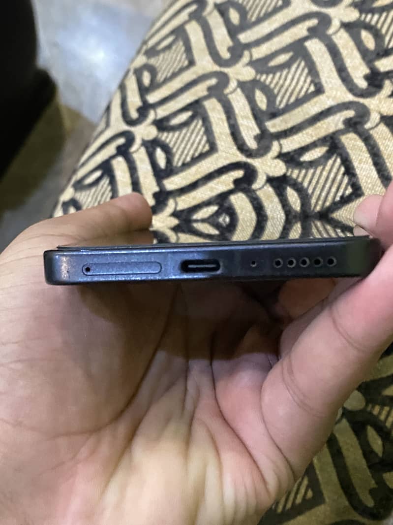 Xiaomi Redmi Note 13 0