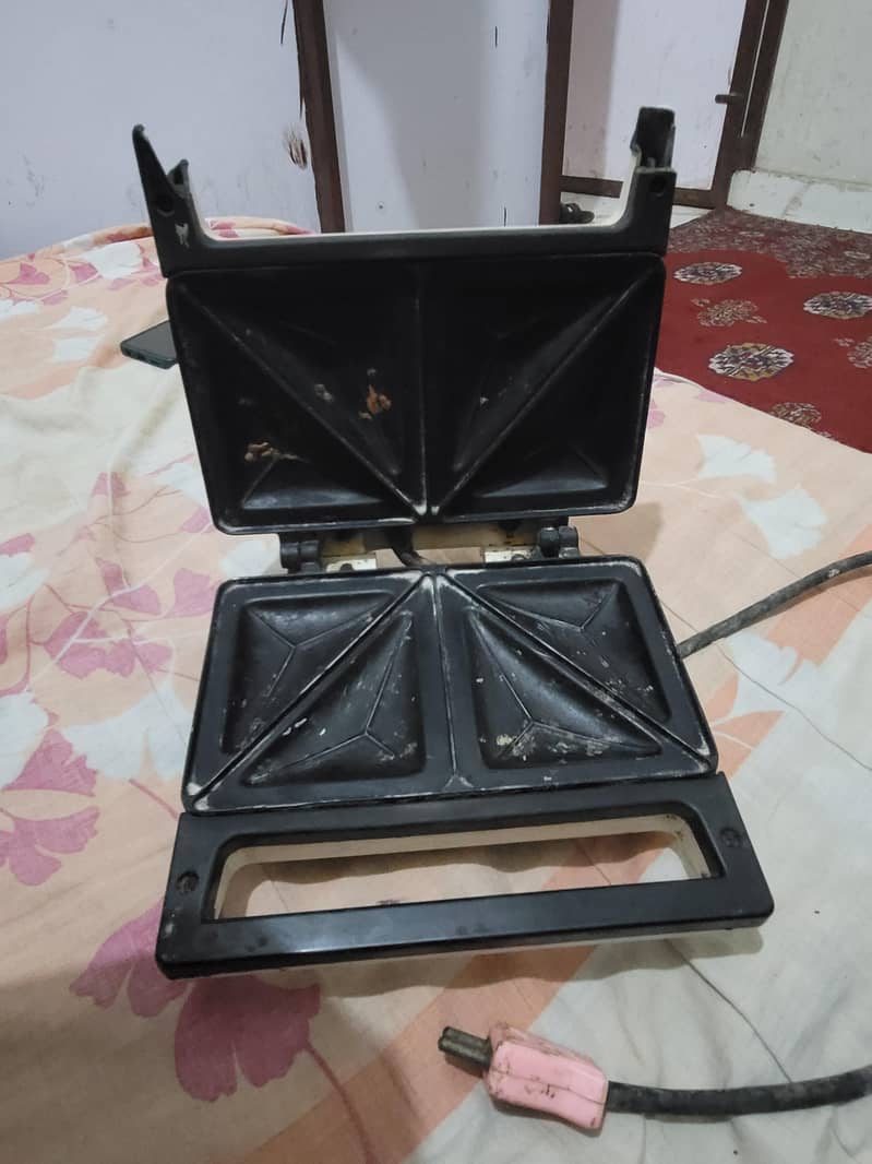 sandwich machine 1