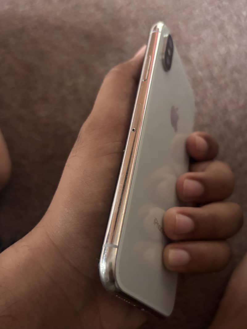 Apple iPhone X 1