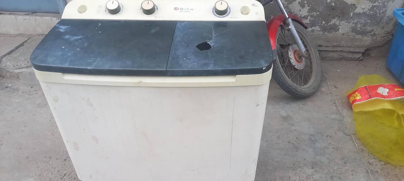 Dawlance washing machine 0
