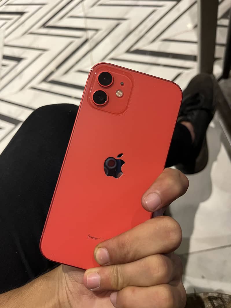 Apple iPhone 12 3