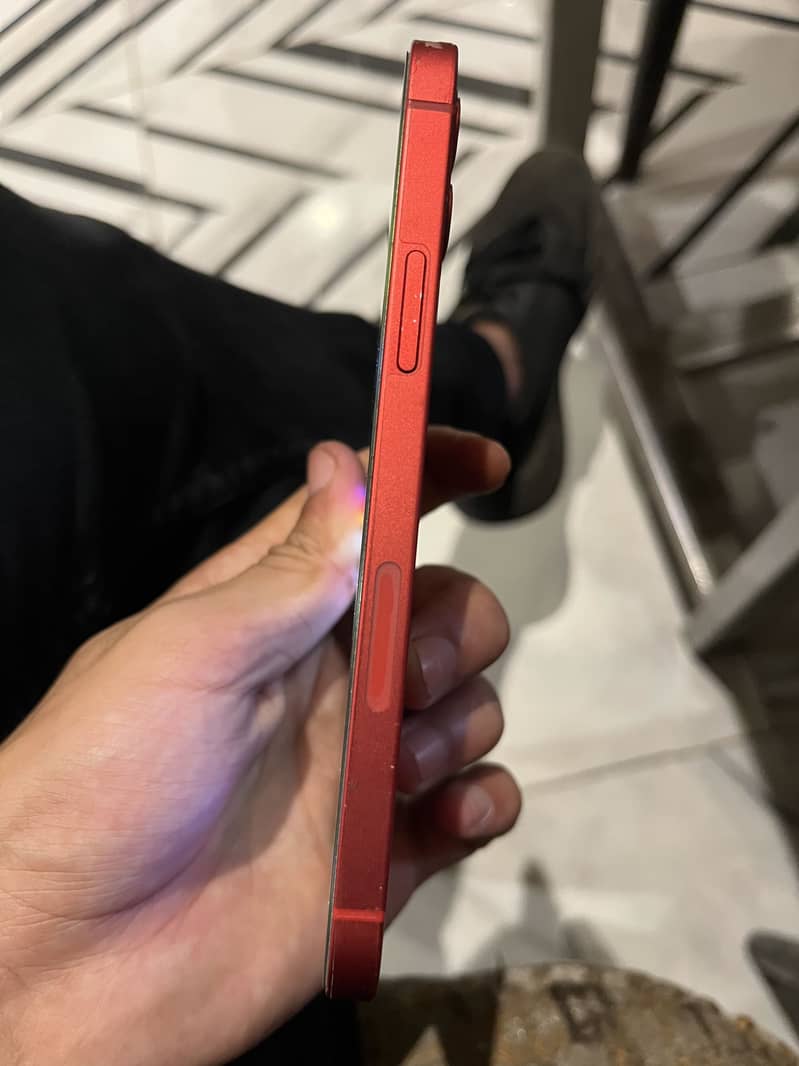 Apple iPhone 12 8