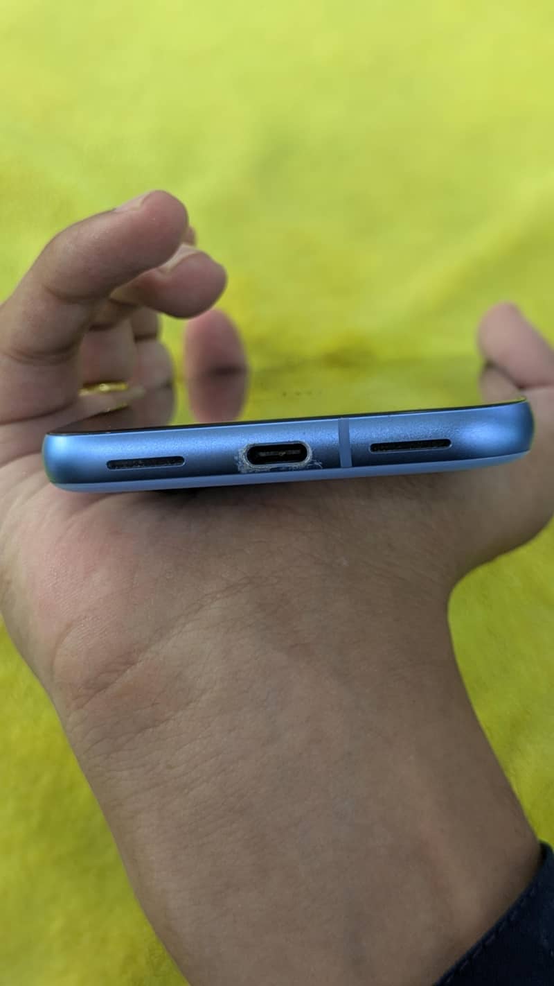 Google Pixel 8 3