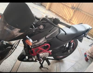 Yamaha/YBR-125 / Black Color /31000km/H
