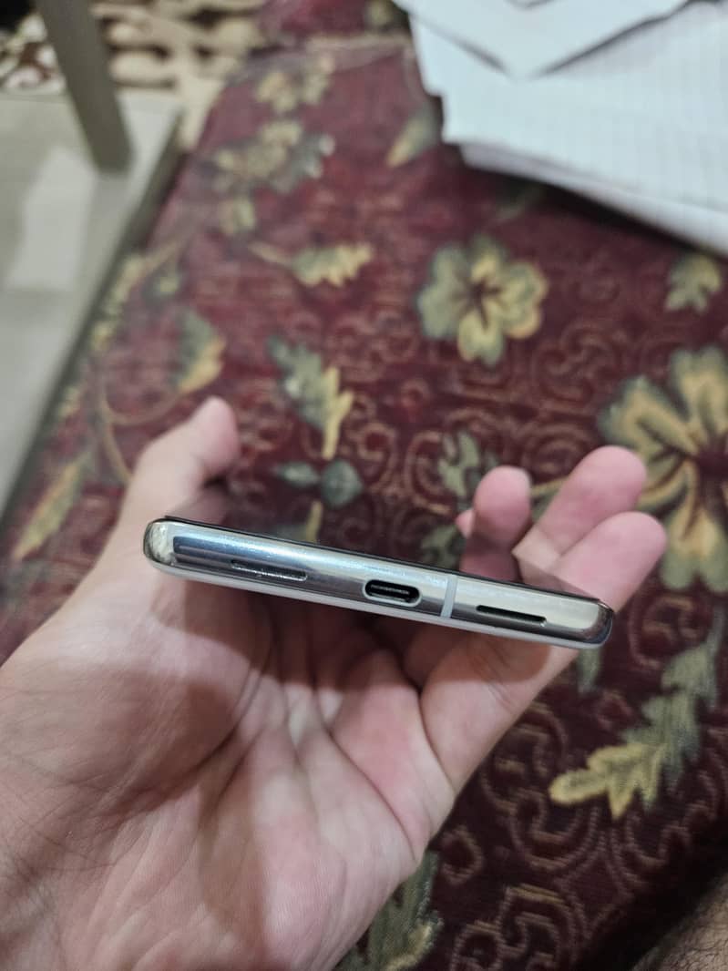 Google Pixel 7 Pro 2