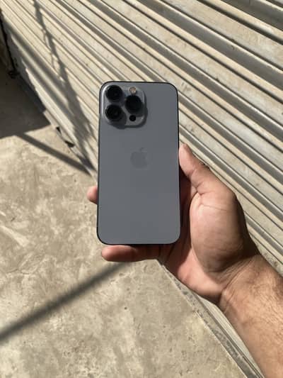 Apple iPhone 13 Pro