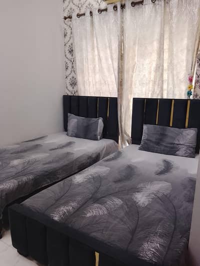 poshish single bed for sale