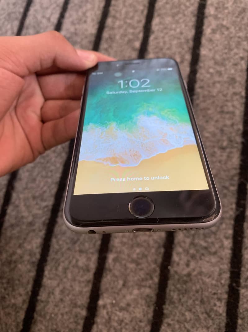 Apple iPhone 6 2