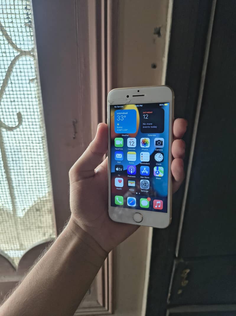 Apple iPhone 7 6