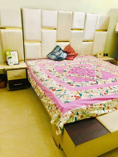 Bedroom set
