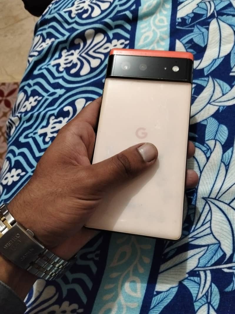 Google Pixel 6 0