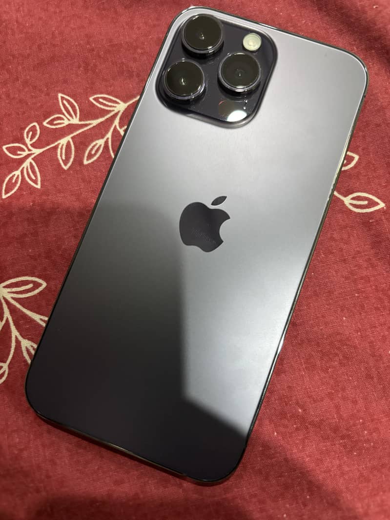 Apple iPhone 14 Pro Max 2