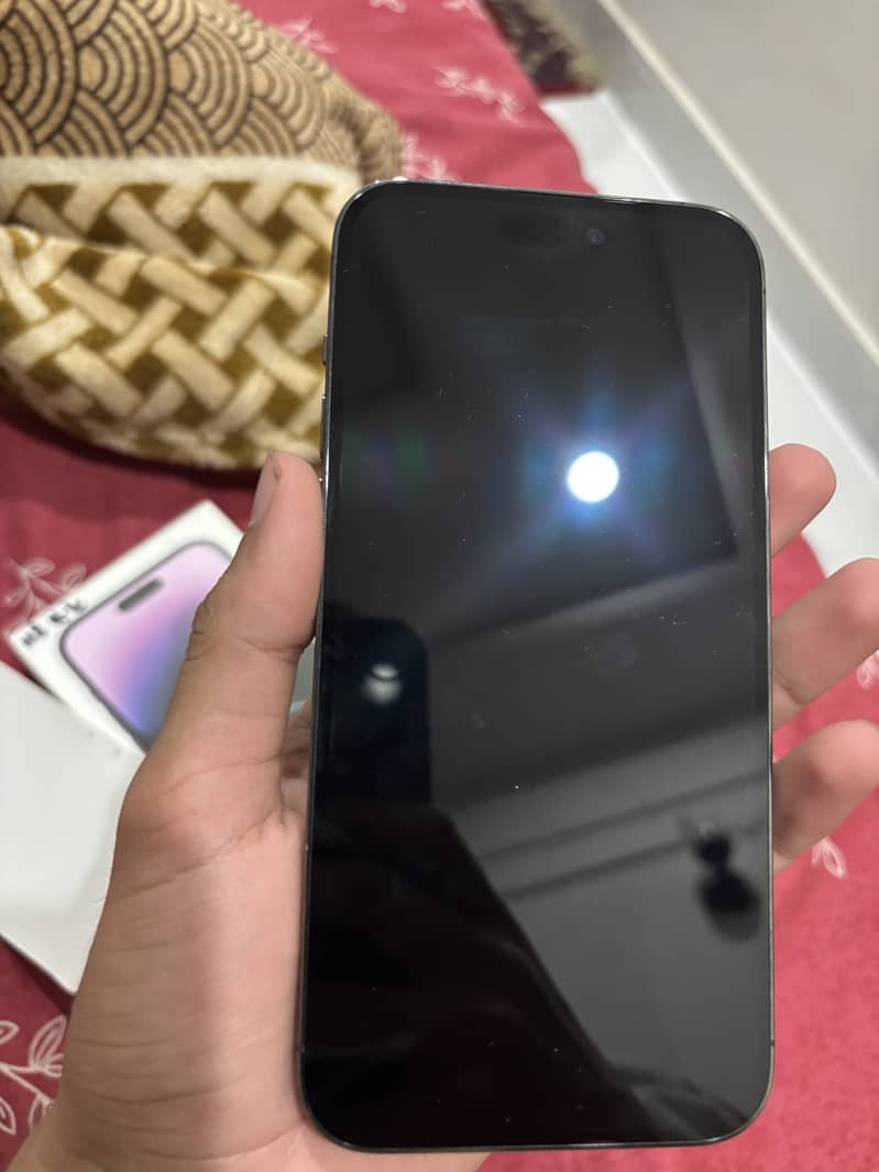 Apple iPhone 14 Pro Max 3