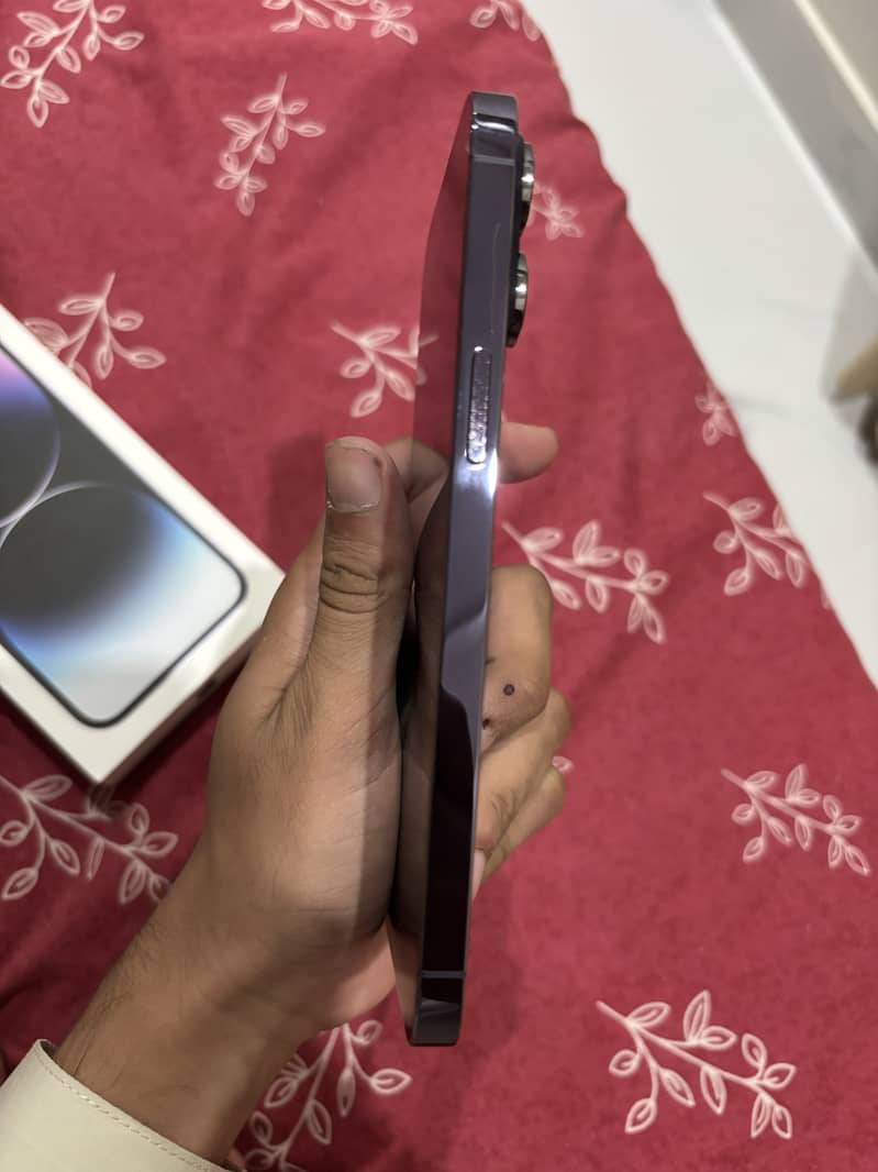 Apple iPhone 14 Pro Max 7